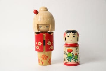 Pruimenbloesem Kokeshi & Sakata Beni-bana-pop - Hout -