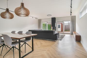 Te huur: Huis Renate Rubinsteinlaan in Amstelveen, Noord-Holland, Amstelveen