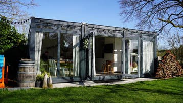 Uniek vakantiehuis! Energiebesparend & duurzaam!, Overige materialen, Nieuw, 400 cm of meer, 500 cm of meer