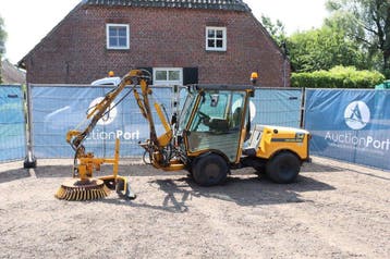 Veiling: Veegmachine Belos Trans Pro 54 Diesel 2007, Ophalen