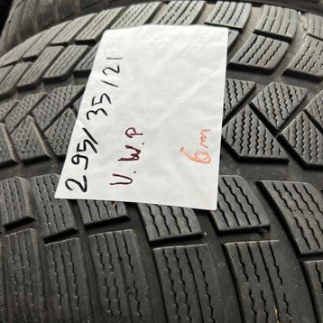 2 x Vredestein Wintrac Pro 295-35-21 Winterbanden 6mm, Auto-onderdelen, Banden en Velgen, Gebruikt, 295 mm, Band(en), Personenwagen