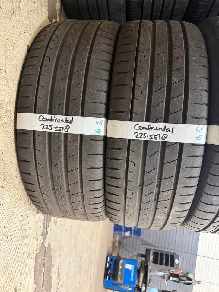 225-55-18 Continental Zomerbanden 4.5mm Montage 225 55 18, Auto-onderdelen, Banden en Velgen, 18 inch, Zomerbanden, 225 mm, Personenwagen