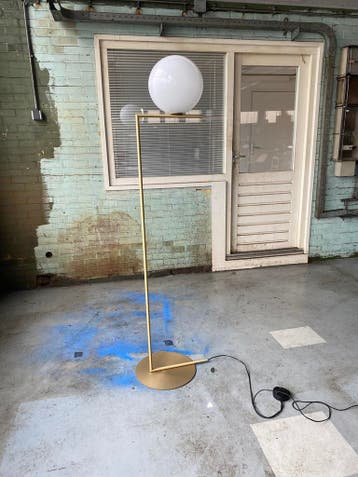 Kave Home Flos Ic Lights F2 Vloerlamp Messing - Stalamp -, Ophalen of Verzenden, Zo goed als nieuw, Eclectisch/Hollywood Regency