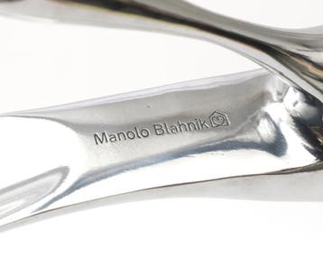 Manolo Blahnik (1942)