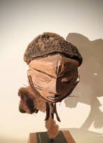 Masker mbuya* - Pende - DR Congo