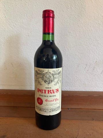 1983 Petrus - Pomerol - 1 Fles (0,75 liter), Nieuw