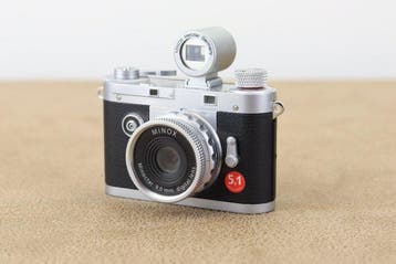 Leica, Minox M3 5.0 digitale camera, miniature collectors