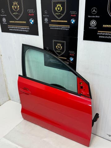 Portier 4-deurs rechts voor VW Polo 6R bj.2010 rood LP3G, Gebruikt, Voor, Volkswagen, Deur