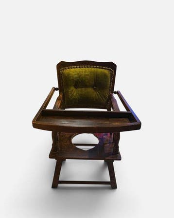 Kinderstoel - Hout - Antieke commode voor kinderen