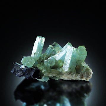 Uitstekende BERYL var. AQUAMARINE uit het Erongo-gebergte,