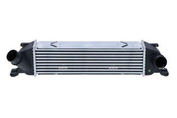 Interkoeler o.a: Hyundai, H-1, Starex Travel - H-300, Ophalen of Verzenden, Nieuw, Hyundai