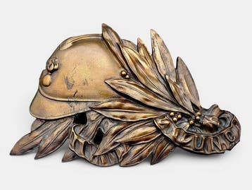 Large French WWI UNC Bronze Memorial Ornament -1920 - Bord -