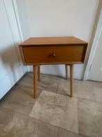 Bijzettafel - Hout - Strak bijzet meubel