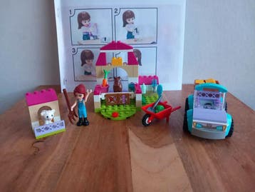 LEGO Mia#039s Farm Suitcase 10746, Zo goed als nieuw, Complete set, Lego