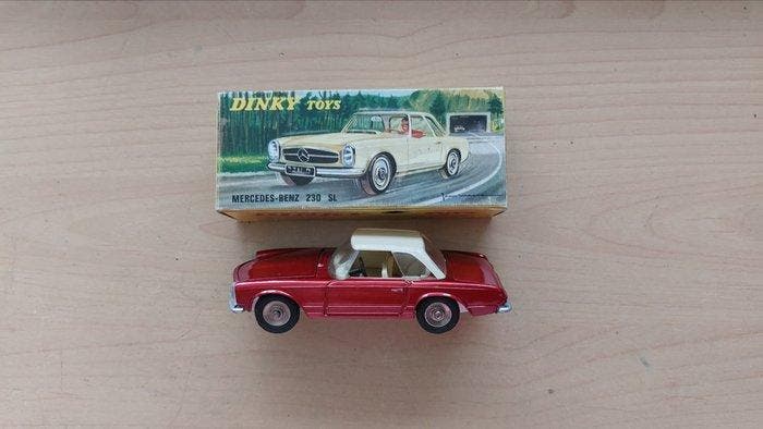 Dinky Toys 1:43 - Modelauto - Mercedes-Benz 230 SL, Hobby en Vrije tijd, Modelauto's | 1:5 tot 1:12