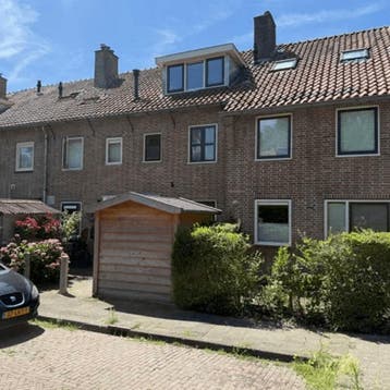 Huis in Alkmaar gevonden voor €1500,- pm, 50 m² of meer, Overige regio's