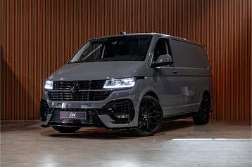 Volkswagen Transporter 2.0 TDI BULLI | ACC | Bi-Xenon | Virt, Automaat, Gebruikt, Zwart, Volkswagen