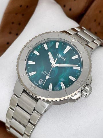 Oris - Aquis Date X Bracenet Automatic - 01 733 7770 4137-07, Nieuw