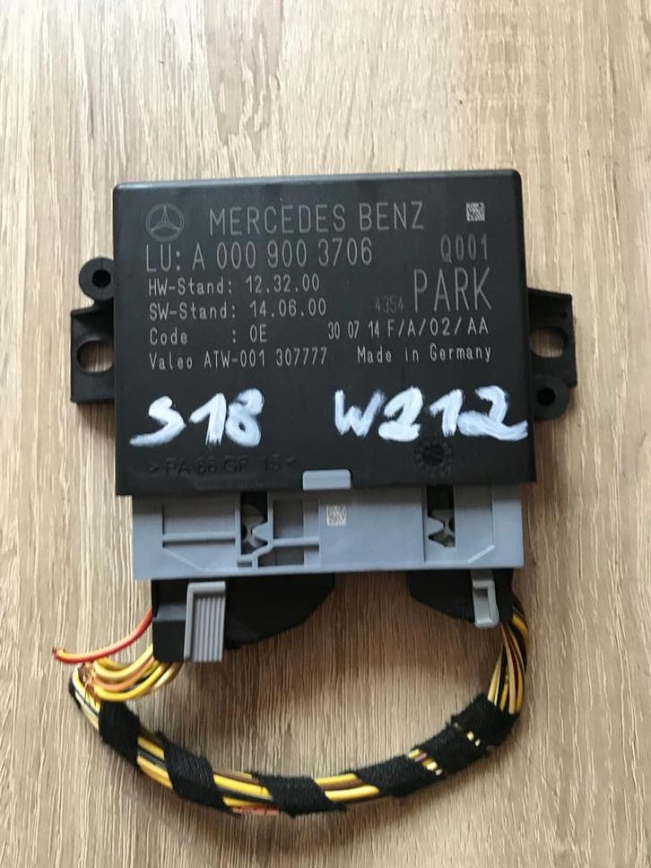 PDC module controller Mercedes W212 A0009003706, Auto-onderdelen, Elektronica en Kabels, Gebruikt, Verzenden