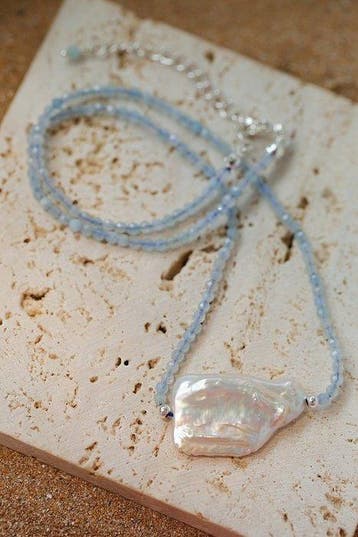 Barokke parels Sieraden - Hoogte: 40 cm - Breedte: 40 cm-