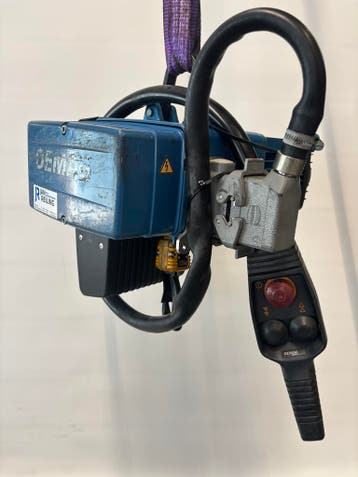 Demag kettingtakel DC-PRO DC 2 125 1/1 H4 V16/4 Ref. T0103, Doe-het-zelf en Verbouw, Ophalen, Zo goed als nieuw