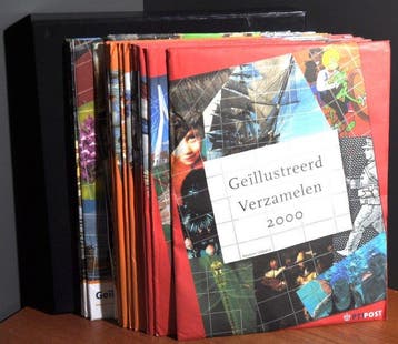 Accessoires Nederland - Een leeg luxe DAVO album, Gestempeld