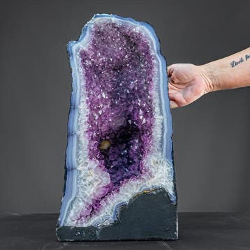 Natuurlijke agaat-amethyst-druse – krachtige schoonheid met