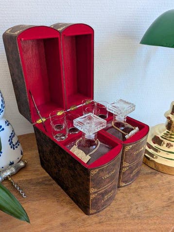 Trompe loeil - Drankkast - Glas, Hout, Leder - Boek
