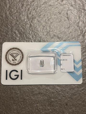1 pcs Diamant (Natuurlijk) - 0.40 ct - Smaragd - F - SI1 -, Nieuw