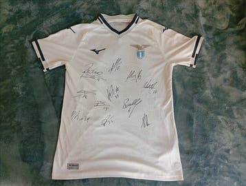 S.S. Lazio - Italiaanse voetbal competitie - 2025 -, Nieuw