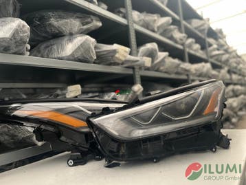 KOPLAMP TOYOTA HIGHLANDER 4 IV VOLL LED LINKS RECHTS, Verzenden, Gebruikt, Toyota