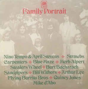 LP gebruikt - Various - Family Portrait, Cd's en Dvd's, Vinyl | Pop, Zo goed als nieuw, Overige formaten, Verzenden