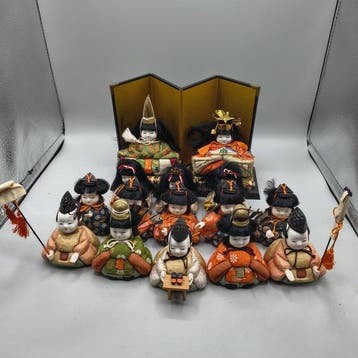 Set van 15 Hina Ningyo poppen voor Hinamatsuri - Bisque