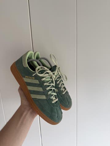 Adidas Spezial – Mintgroen – Maat 38, Kleding | Dames, Schoenen, Sneakers of Gympen, Gedragen, Groen, Verzenden