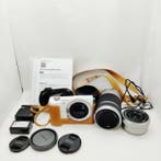 Sony ILCE-5000 (5000) + E PZ 16-50mm OSS and E 55-210mm OSS, Nieuw