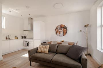 Appartement met 4 kamers in Schiedam, Huizen en Kamers, Direct bij eigenaar, Appartement, Schiedam