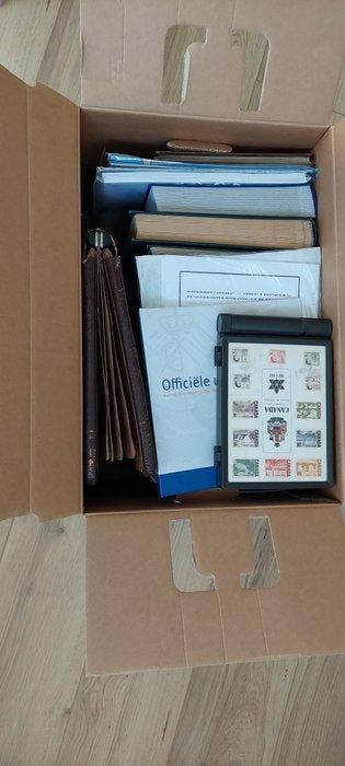 Nederland - Doos Diverse w.o. 4 dikke lege stockboeken, Gestempeld