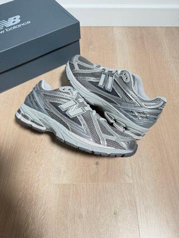 New Balance - Sneakers - Maat: EU 44 - Nieuw met tags, Nieuw