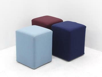 Poef - 45x35x35cm - donkerpaars - donkerblauw - lichtblauw, Werkplek, Ophalen of Verzenden, Gebruikt, Overige typen