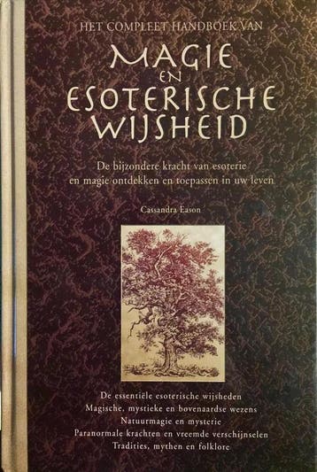 Het compleet handboek van magie en esoterische wijsheid, Boeken, Verzenden, Zo goed als nieuw, Cassandra Eason