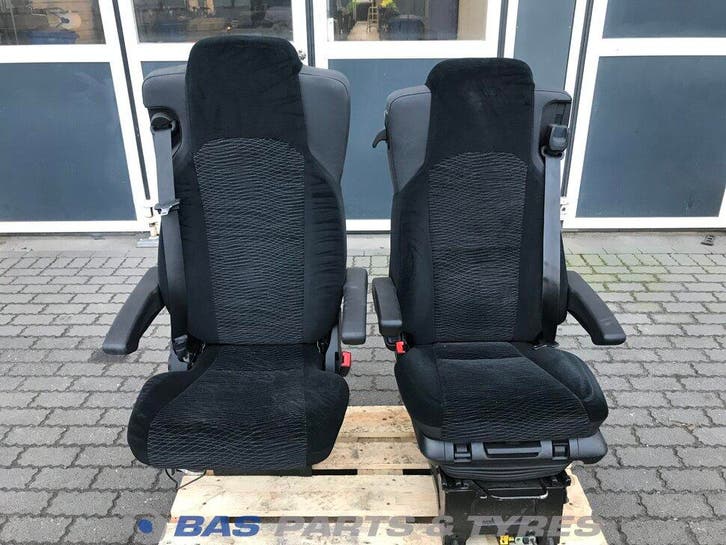 Stoelen set Mercedes A 960 910 75 01, Auto-onderdelen, Vrachtwagen-onderdelen, Gebruikt, Mercedes-Benz, Interieur en Bekleding