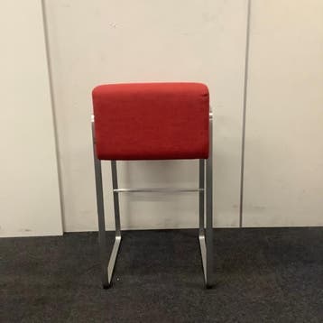 design barkruk Limitless, zithoogte 78 cm, metaal - rood, Huis en Inrichting, Barkrukken, Ophalen of Verzenden, Gebruikt