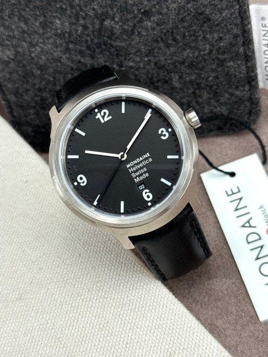 Mondaine - Helvetica No1 Bold Date - Zonder minimumprijs -, Sieraden, Tassen en Uiterlijk, Horloges | Heren
