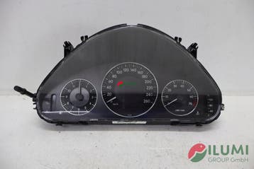 Teller snelheidsmeter Mercedes Benz W211 3.0 V6 A2115403748, Verzenden, Gebruikt