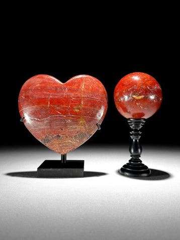 GEEN RESERVERINGSPRIJS - Prachtig paar rood versteend hout