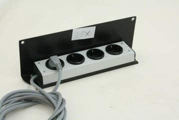 Stekkerdoos - 4-weg - 230v - zwart - met aansluitsnoer en, Werkplek, Ophalen of Verzenden, Gebruikt, Overige typen