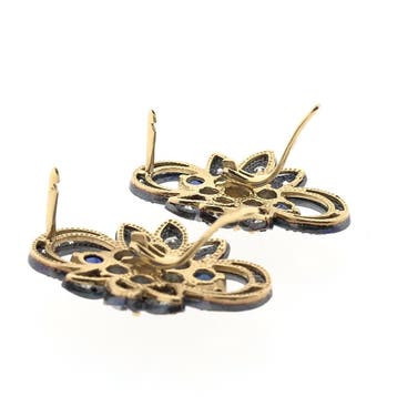 Goud/zilveren oorhangers met saffier en diamant; Ca. 0,51..., Sieraden, Tassen en Uiterlijk, Oorbellen, Gebruikt, Ophalen of Verzenden