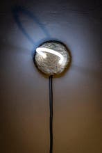Riccardo Cenedella - Wandlamp - Tapijtkwestie - nylon