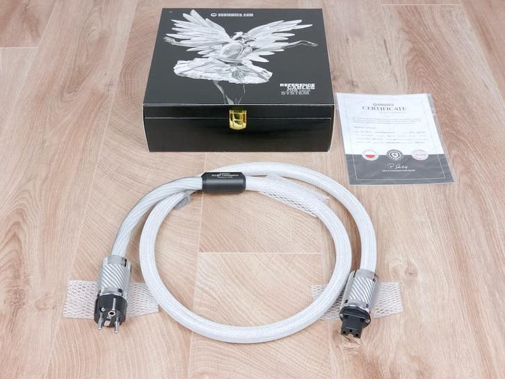 Audiomica Laboratory Consequence ALLBIT high end audio power, Audio, Tv en Foto, Audiokabels en Televisiekabels, Overige kabels