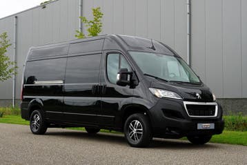 Peugeot Boxer 335 2.2 BlueHDi 140 L3H2 Asphalt, Stof, Gebruikt, Zwart, Lease